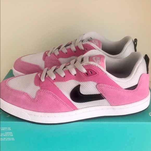 ❗️SOLD❗️ - Picture 2 of 4